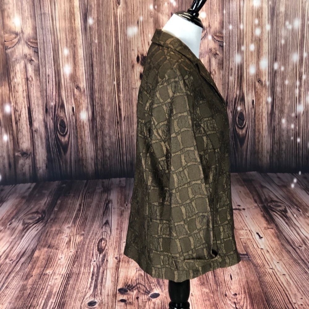 *455 Easy Spirit Patterned Jacket - Picture 6 of 9